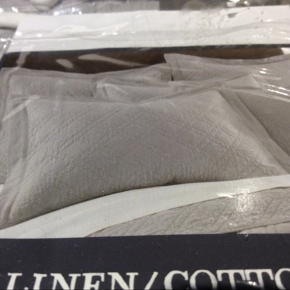 Levtex standard sham